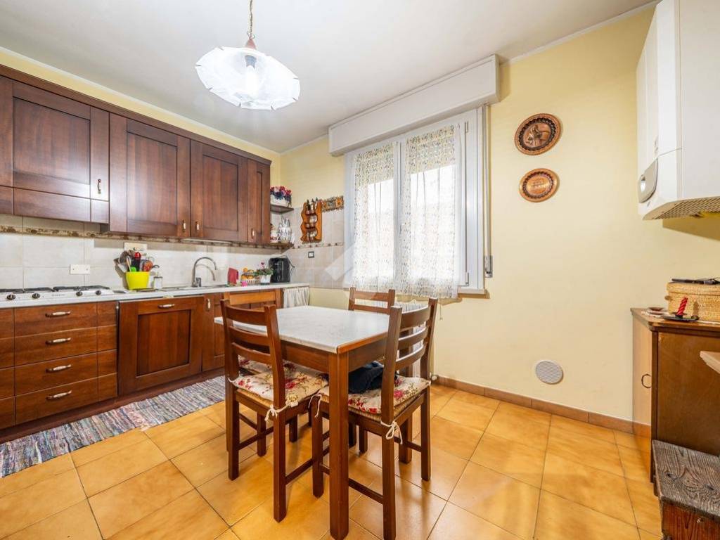 casa indipendente in vendita a Bibbiano