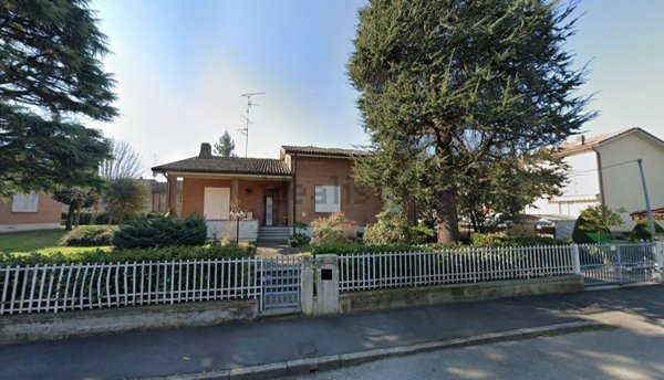 casa indipendente in vendita a Bibbiano