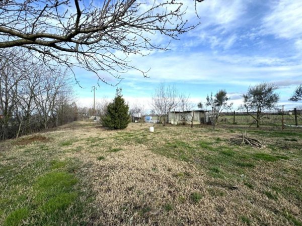 terreno agricolo in vendita a Bibbiano in zona Barco