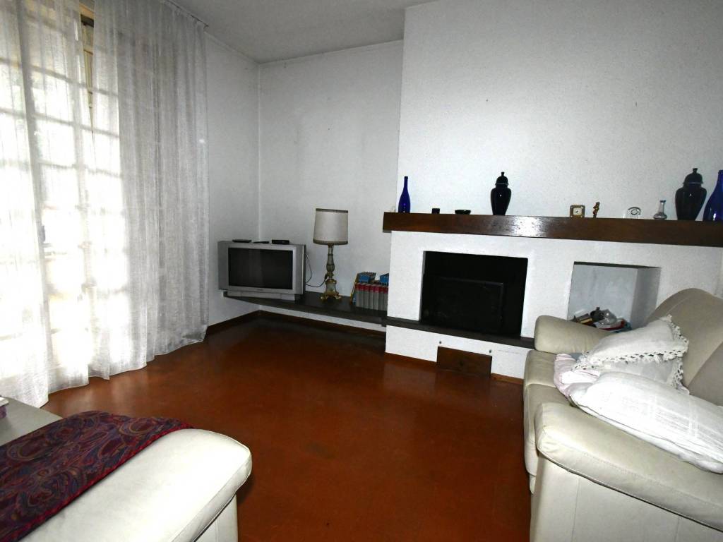 casa indipendente in vendita a Bibbiano