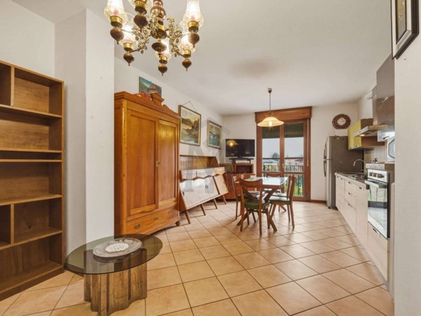 appartamento in vendita a Bibbiano in zona Fossa