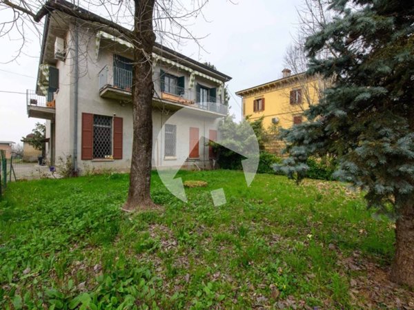 casa indipendente in vendita a Bibbiano