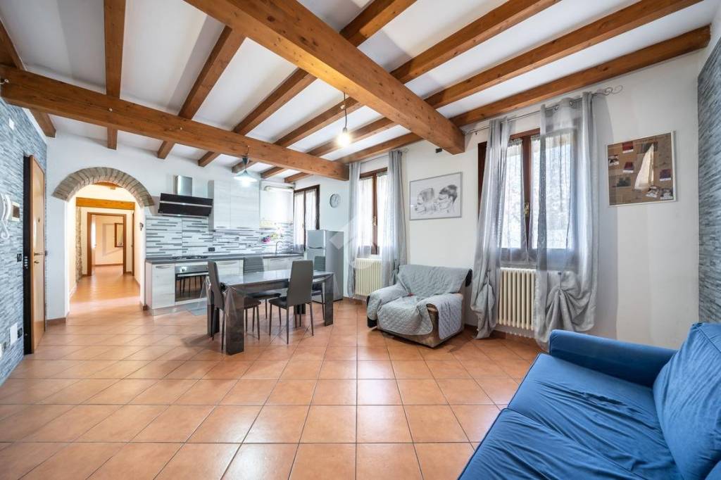 appartamento in vendita a Bibbiano