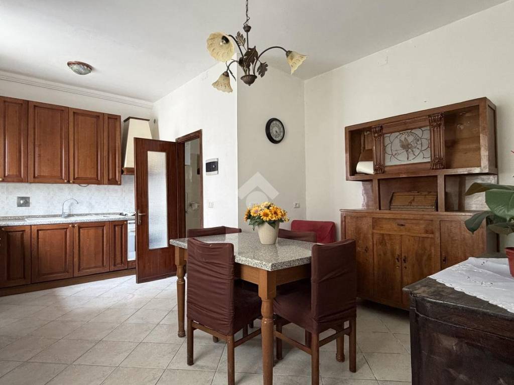 casa semindipendente in vendita a Bibbiano in zona Barco