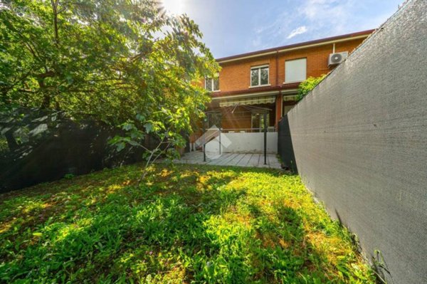 casa indipendente in vendita a Bibbiano