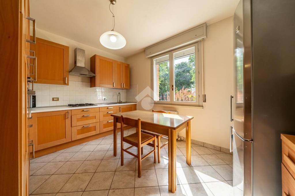 casa indipendente in vendita a Bibbiano in zona Fossa