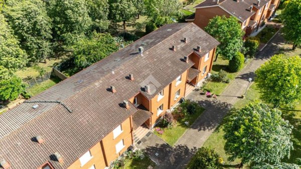 casa indipendente in vendita a Bibbiano in zona Fossa