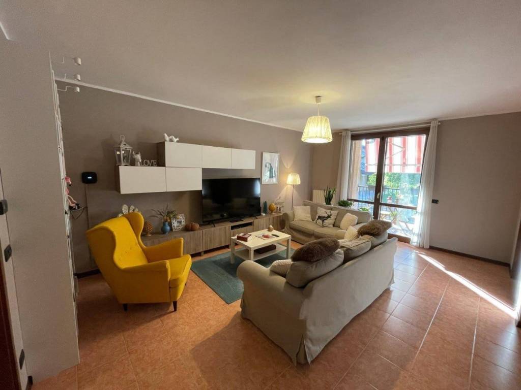 casa indipendente in vendita a Bibbiano in zona Fossa