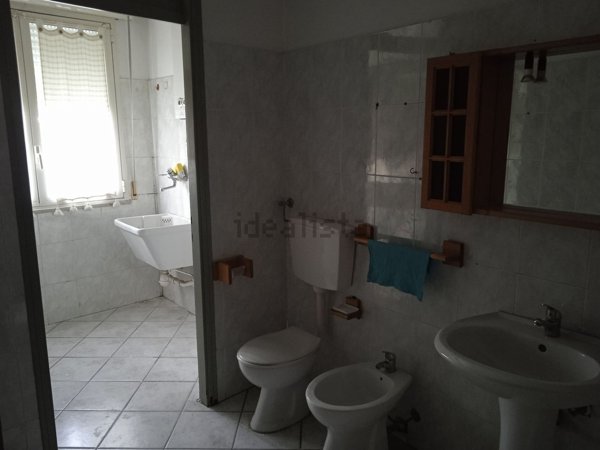 casa semindipendente in vendita a Bibbiano in zona Fossa