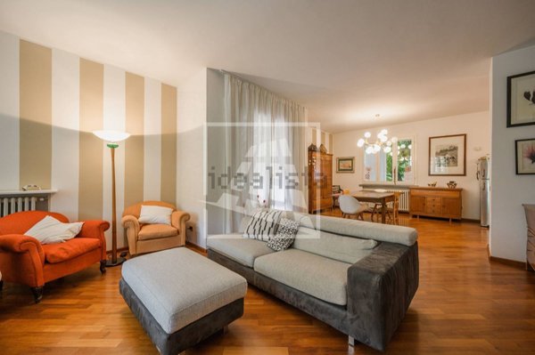 casa indipendente in vendita a Bibbiano in zona Corniano