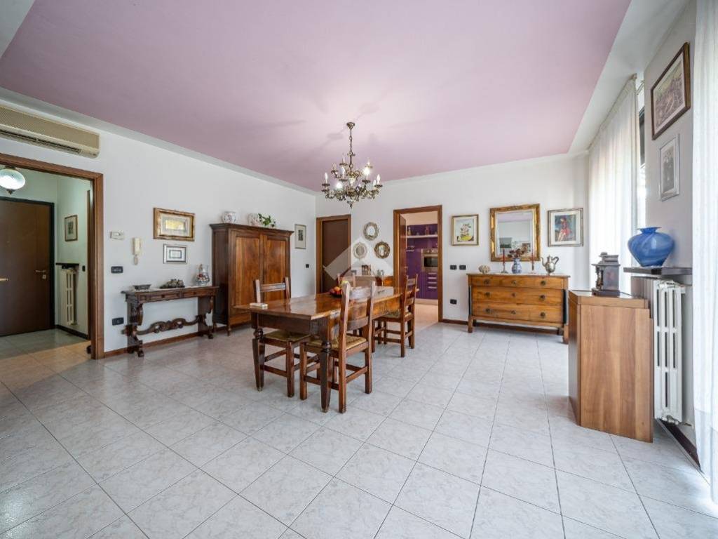 appartamento in vendita a Bibbiano in zona Fossa