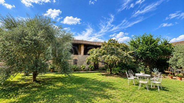casa indipendente in vendita a Bibbiano