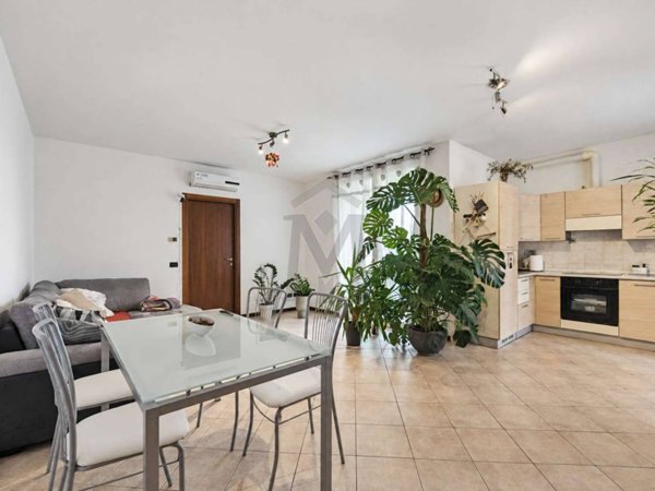 appartamento in vendita a Bibbiano in zona Fossa