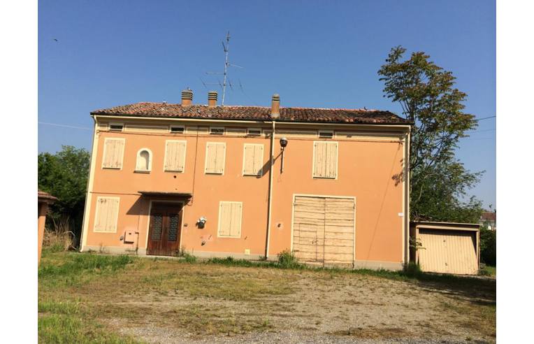 casa indipendente in vendita a Boretto in zona Santa Croce