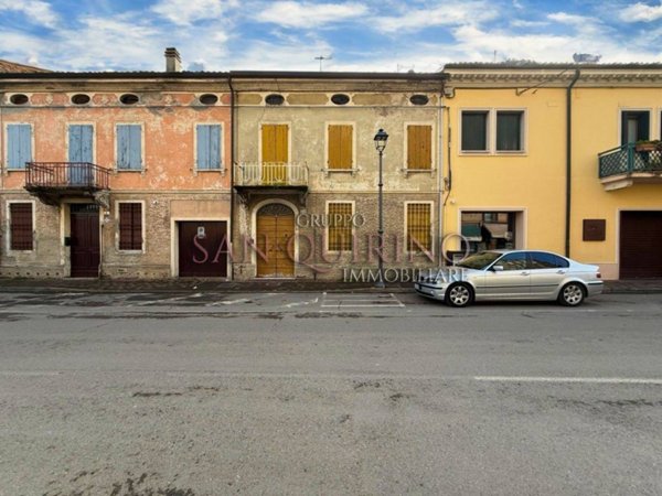 casa indipendente in vendita a Boretto