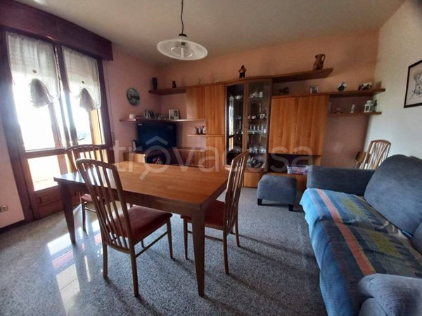 casa indipendente in vendita a Boretto