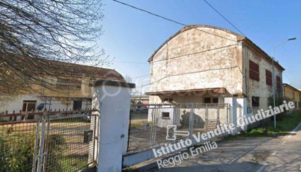 capannone in vendita a Boretto