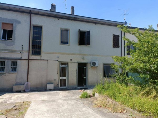 casa indipendente in vendita a Boretto