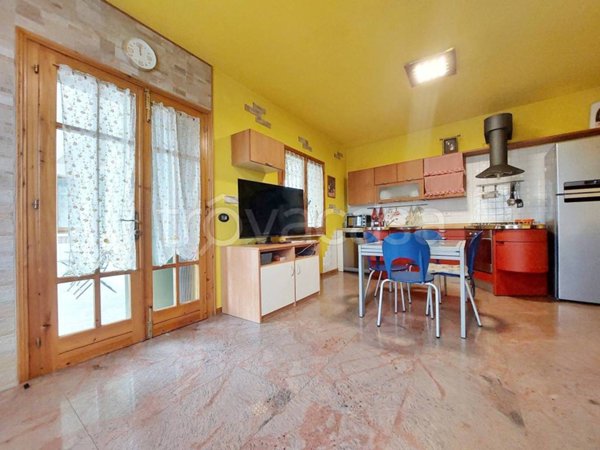 casa indipendente in vendita a Boretto