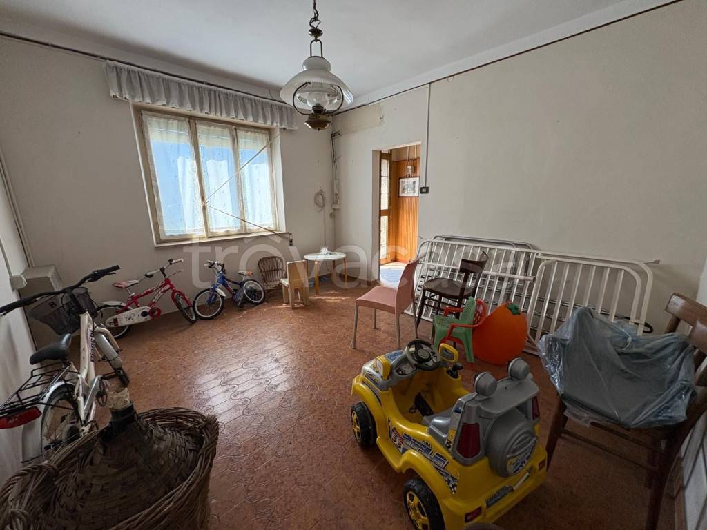 casa indipendente in vendita a Boretto