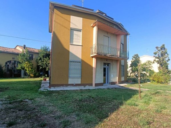 quadrivano in vendita a Boretto