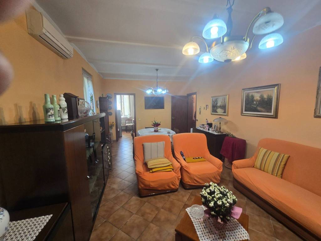 casa indipendente in vendita a Boretto