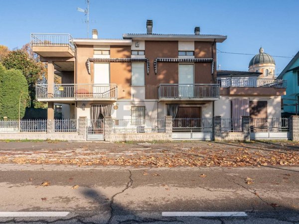 casa indipendente in vendita a Boretto