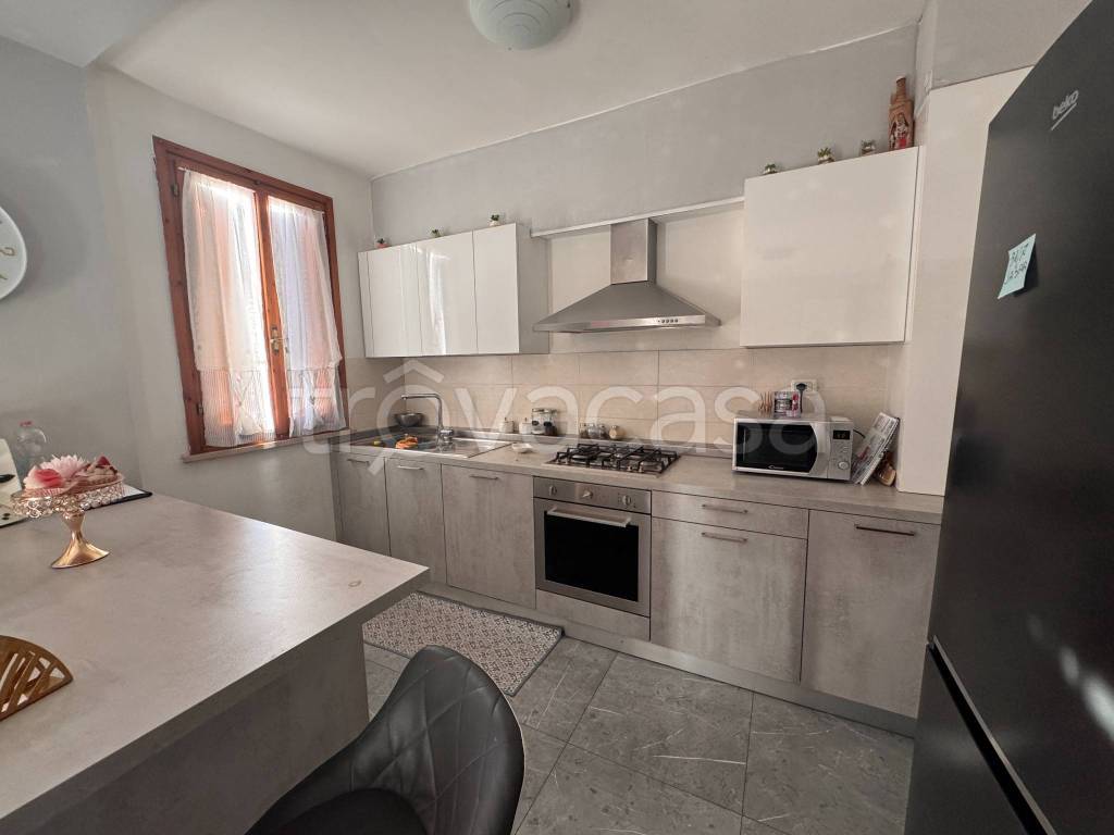 appartamento in vendita a Boretto in zona Santa Croce