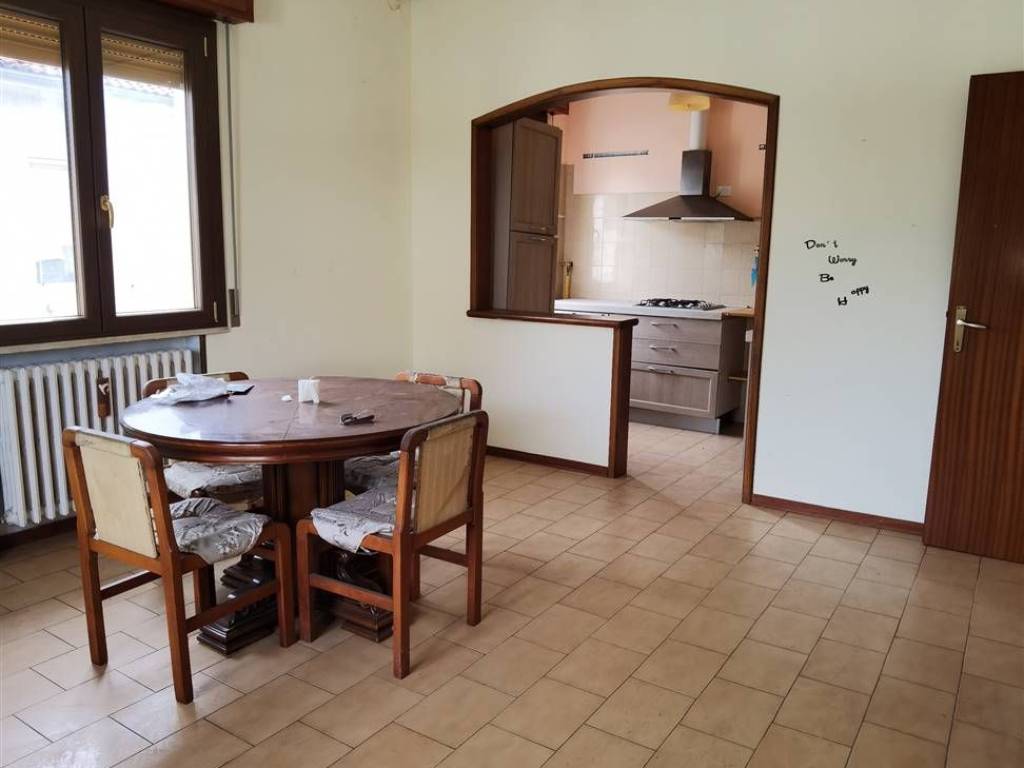 appartamento in vendita a Boretto in zona Santa Croce