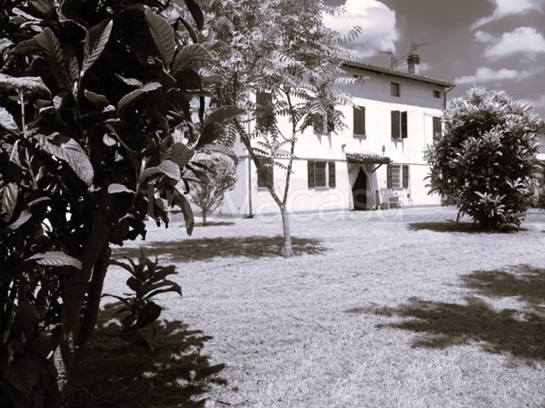 casa indipendente in vendita a Brescello in zona Lentigione