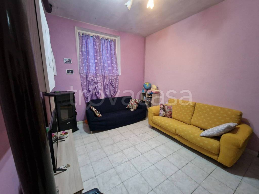casa indipendente in vendita a Brescello