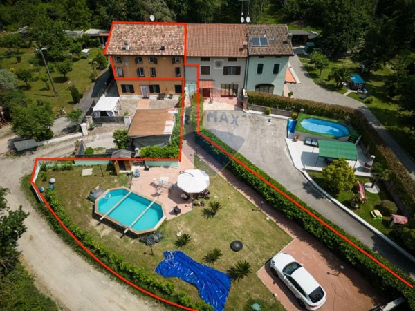 casa indipendente in vendita a Brescello