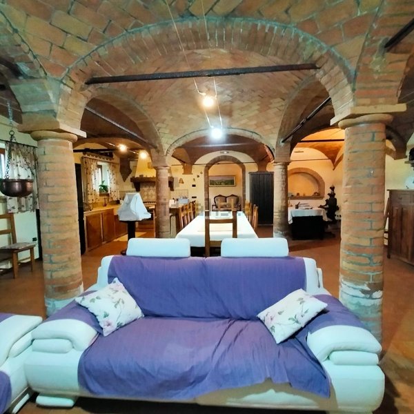 casale in vendita a Brescello