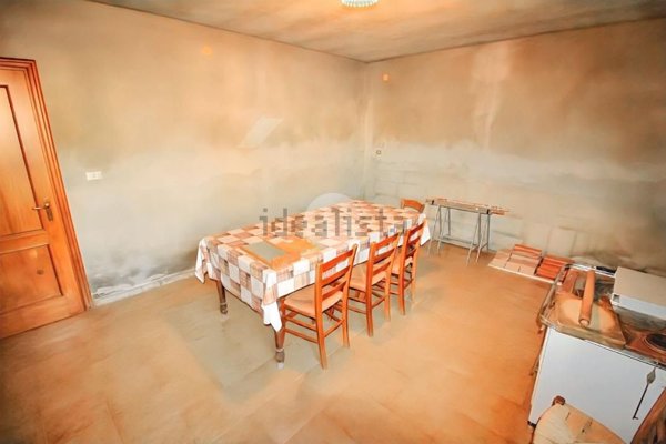 appartamento in vendita a Brescello in zona Lentigione