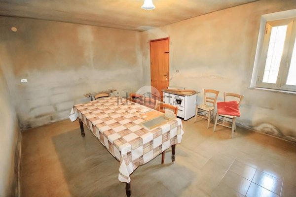 appartamento in vendita a Brescello in zona Lentigione