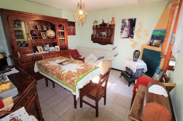 casa indipendente in vendita a Brescello