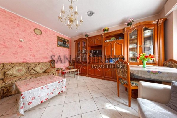 casa indipendente in vendita a Brescello