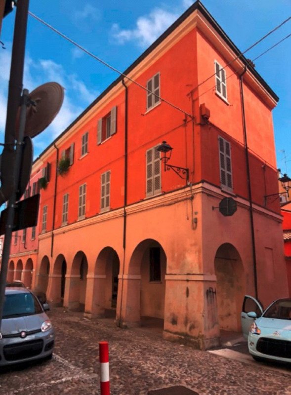 casa indipendente in vendita a Brescello