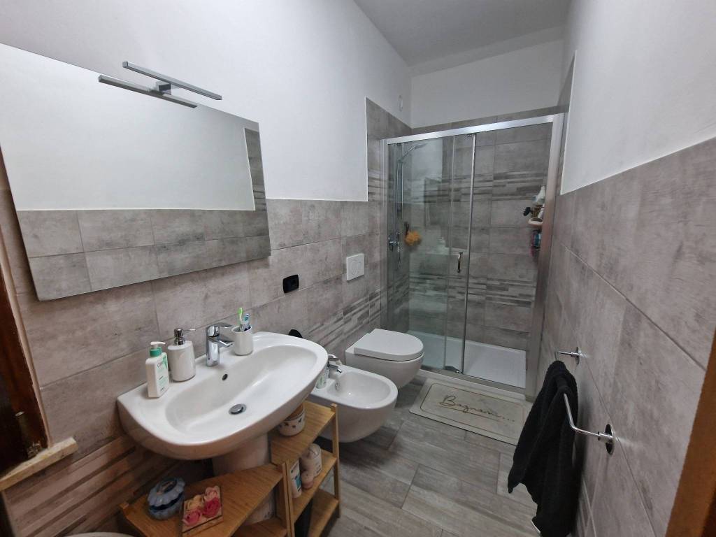 casa indipendente in vendita a Brescello