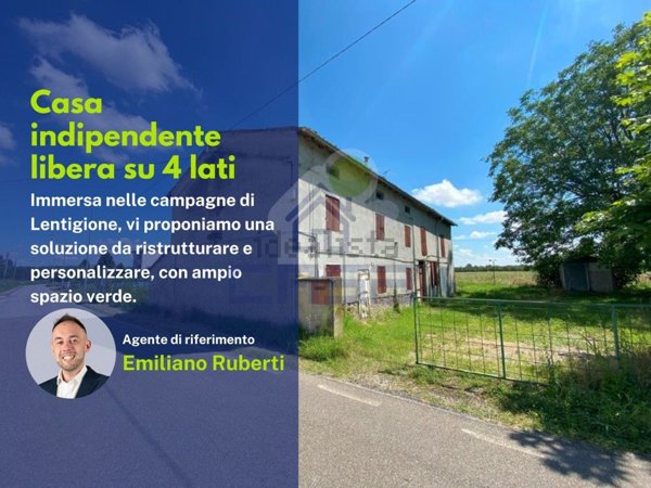 casa indipendente in vendita a Brescello in zona Lentigione