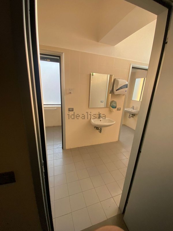 ufficio in vendita a Brescello