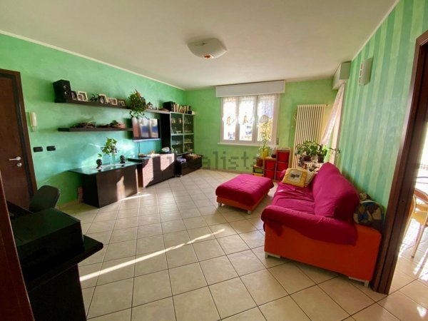 appartamento in vendita a Brescello in zona Lentigione