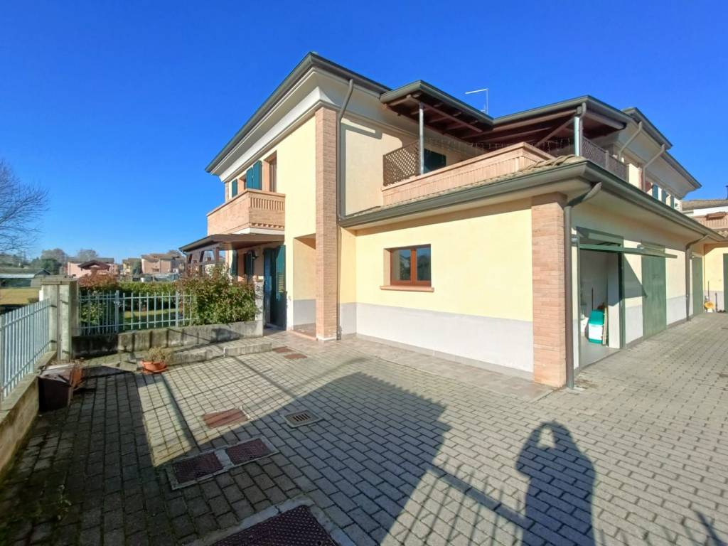 appartamento in vendita a Brescello