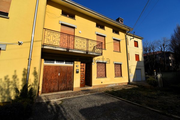 casa indipendente in vendita a Brescello