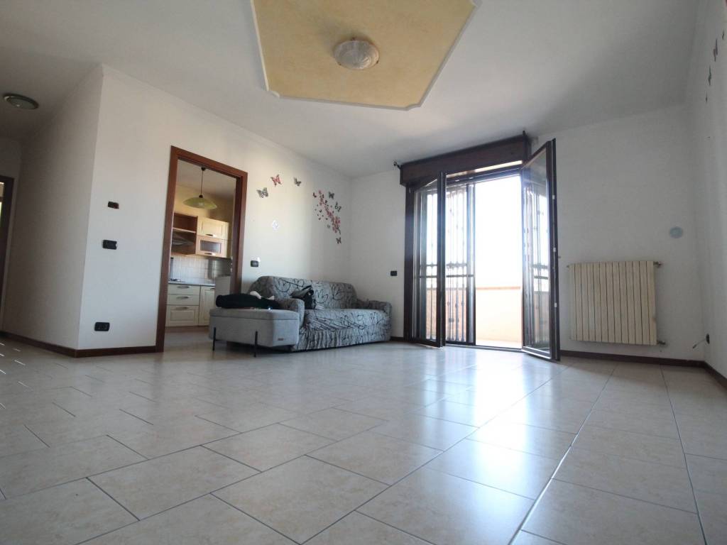 appartamento in vendita a Brescello in zona Sorbolo a Mane