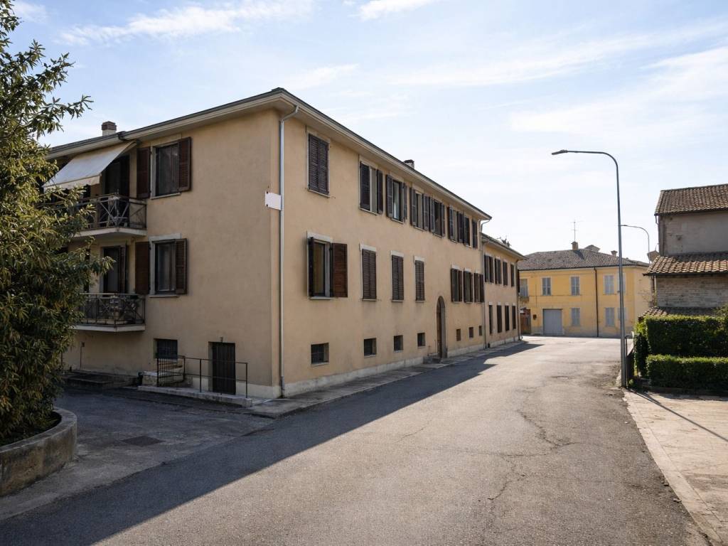 appartamento in vendita a Brescello in zona Sorbolo a Mane