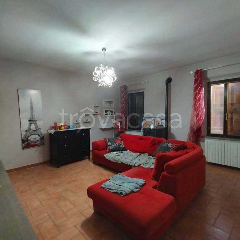 appartamento in vendita a Brescello in zona Lentigione