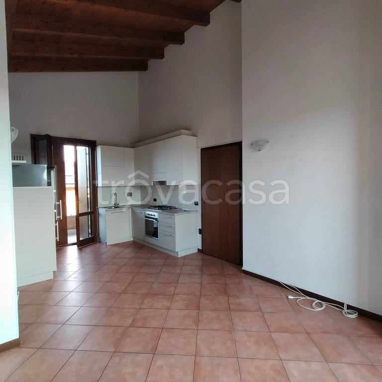 appartamento in vendita a Brescello in zona Lentigione