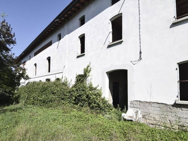 casa indipendente in vendita a Cadelbosco di Sopra