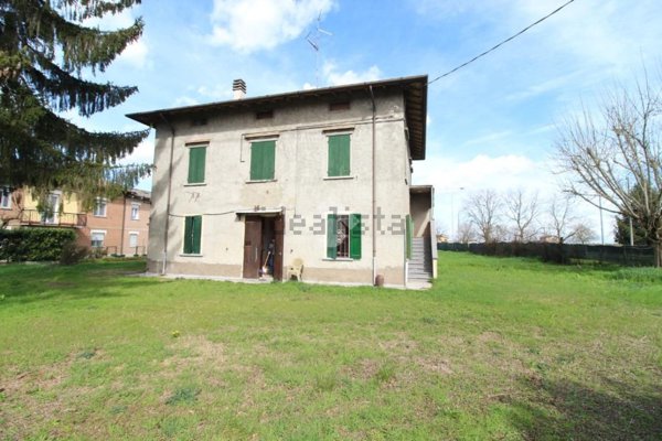 casa indipendente in vendita a Cadelbosco di Sopra